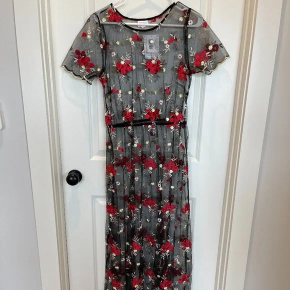 LuLaRoe Dresses Lularoe Deanne Ii Lace Overlay Dress